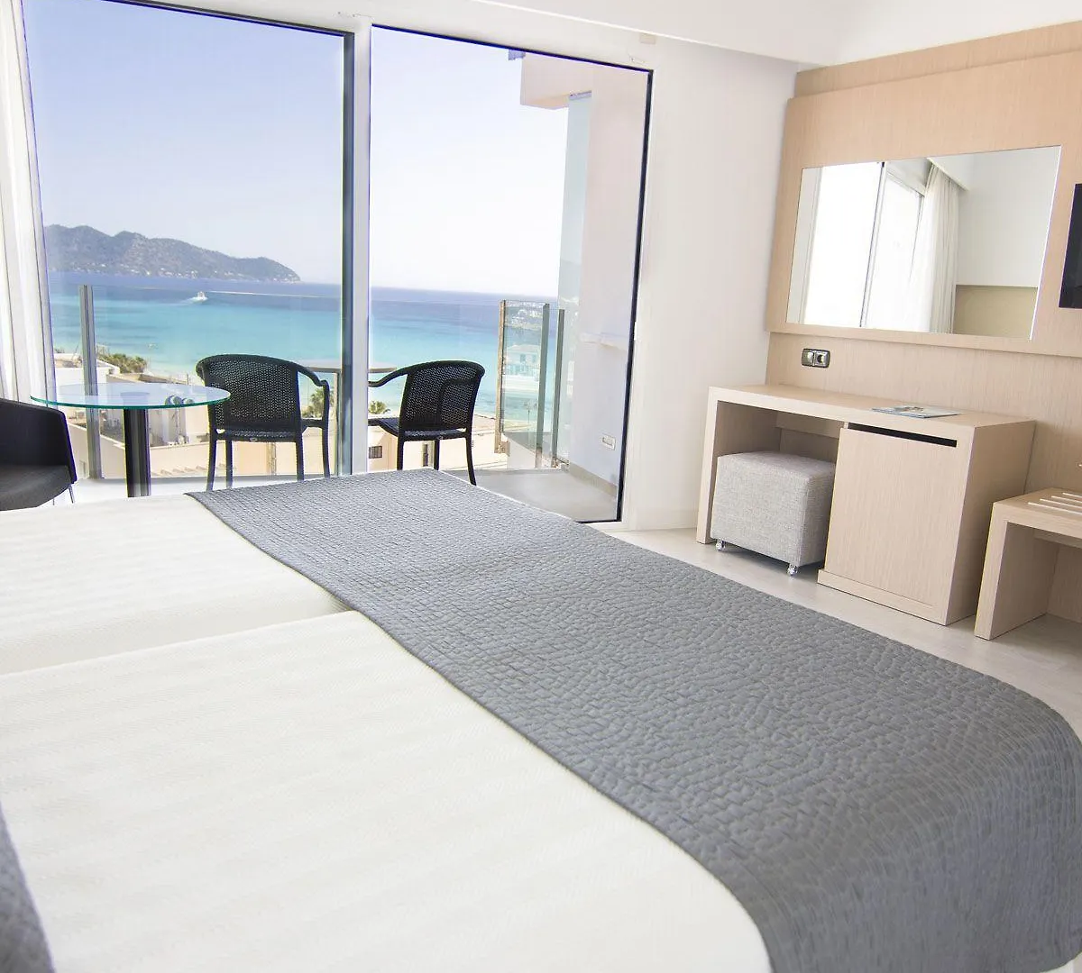 Cm Playa Del Moro Hotel Cala Millor